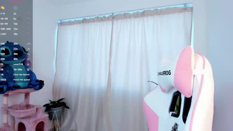 Kali Ka Please help me with your thumbs up its important   dont forget my birthday on October 26 online show from 01-30-25, 01:10