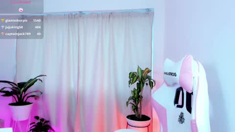 Kali Ka Please help me with your thumbs up its important   dont forget my birthday on October 26 online show from 03-12-25, 07:49