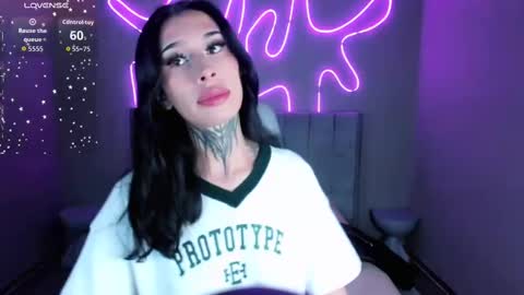 Kali Ka Please help me with your thumbs up its important   dont forget my birthday on October 26 online show from 10-12-25, 08:52