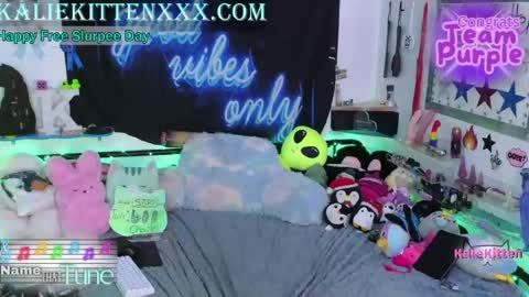 KalieKitten online show from 07-11-26, 11:06