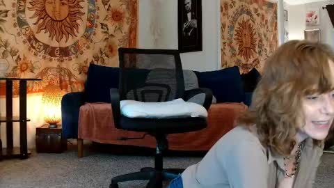 Snapshot of kalikushdreamz chatting on 02-20-25, 04:14 Tara Smith online show from 02-20-25, 04:14