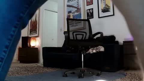 Snapshot of kalikushdreamz chatting on 10-25-25, 02:35 Tara Smith online show from 10-25-25, 02:35