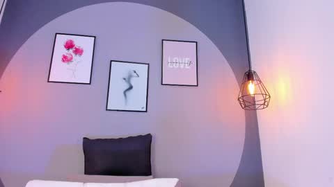 Carolina   online show from 02-17-25, 08:47