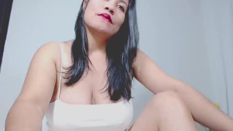 Hannah online show from 01-17-25, 04:49