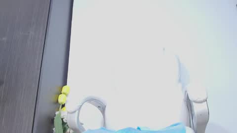 Hannah online show from 04-21-26, 01:42