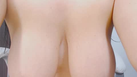 Snapshot of kally_higgins chatting on 05-02-26, 11:21 Hannah online show from 05-02-26, 11:21