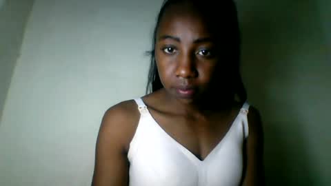 Snapshot of kalyssia_belle chatting on 07-10-26, 02:30 kalyssia_belle online show from 07-10-26, 02:30