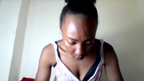 Snapshot of kalyssia_belle chatting on 07-15-26, 07:30 kalyssia_belle online show from 07-15-26, 07:30