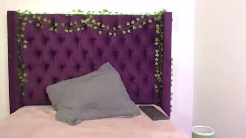 KamiYOscar online show from 04-17-26, 01:58