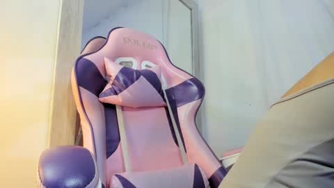    online show from 01-08-25, 12:37