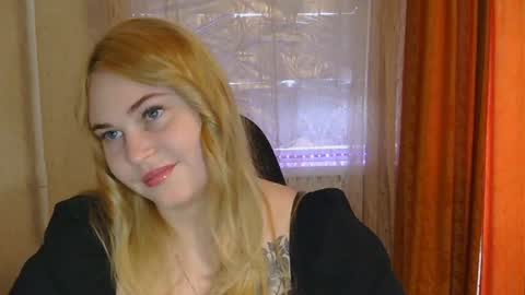 KamilaBlonde online show from 07-28-26, 07:48