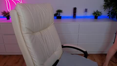 Snapshot of kamilahot25 chatting on 01-30-25, 06:35 kamilahot25 online show from 01-30-25, 06:35