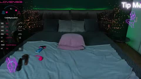 Snapshot of kamilahot25 chatting on 03-07-25, 01:40 kamilahot25 online show from 03-07-25, 01:40