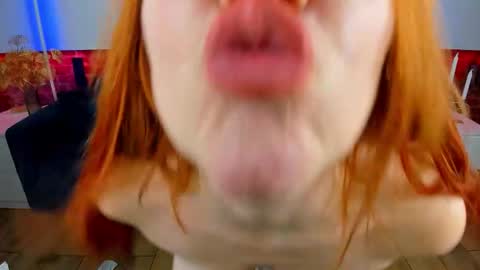 Snapshot of kamilahot25 chatting on 10-28-25, 06:54 kamilahot25 online show from 10-28-25, 06:54