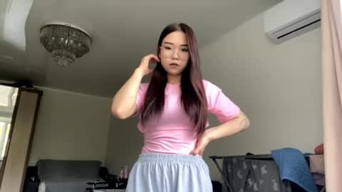 Bella online show from 05-26-26, 11:34