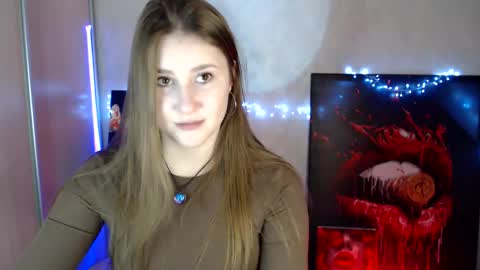 kamilla_love_ online show from 04-19-26, 12:26