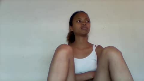 kamillah69 online show from 12-02-25, 05:13