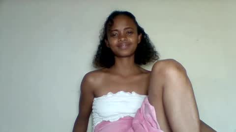 kamillah69 online show from 12-13-25, 08:47