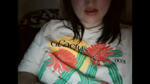 Snapshot of kamillalalove chatting on 02-22-25, 11:02 KamillaLaLove online show from 02-22-25, 11:02