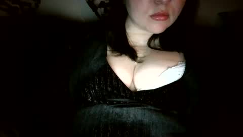 Snapshot of kamillalalove chatting on 02-23-25, 08:11 KamillaLaLove online show from 02-23-25, 08:11