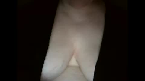 Snapshot of kamillalalove chatting on 03-02-25, 05:25 KamillaLaLove online show from 03-02-25, 05:25