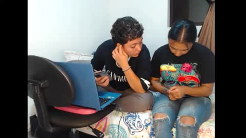 kammy   y   camila online show from 05-21-26, 12:28