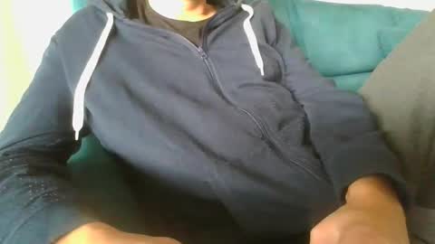 Snapshot of kanaletto chatting on 10-09-25, 09:18 Mario online show from 10-09-25, 09:18