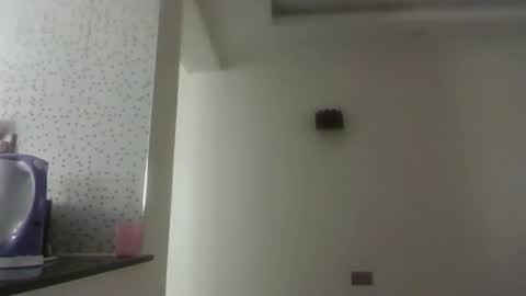 kandy_springs online show from 05-19-26, 08:42