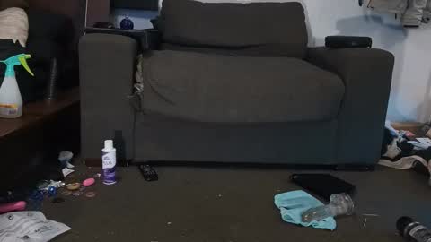 Kandy Dreams online show from 10-17-25, 01:35