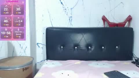 Paola online show from 12-19-25, 06:26