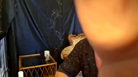 Kane Santiago online show from 03-25-26, 07:47