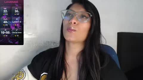 Snapshot of kanroji_mitsuri_11 chatting on 01-08-25, 09:44 Sanctuary online show from 01-08-25, 09:44