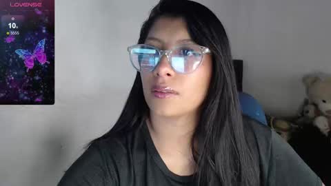 Snapshot of kanroji_mitsuri_11 chatting on 01-10-25, 08:04 Sanctuary online show from 01-10-25, 08:04