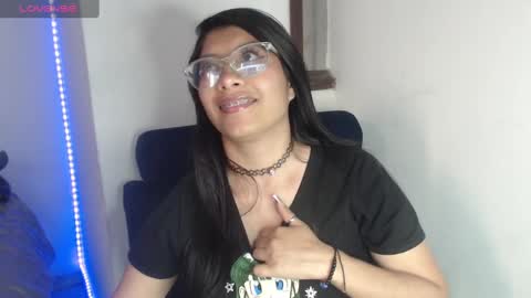 Snapshot of kanroji_mitsuri_11 chatting on 03-05-25, 07:49 Sanctuary online show from 03-05-25, 07:49