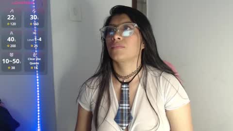 Snapshot of kanroji_mitsuri_11 chatting on 03-11-25, 08:42 Sanctuary online show from 03-11-25, 08:42