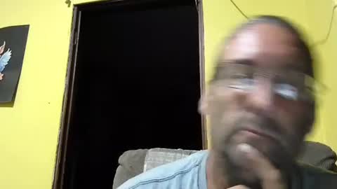 Snapshot of kansasfarmer1 chatting on 10-08-25, 12:08 kansasfarmer1 online show from 10-08-25, 12:08