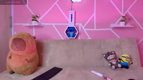 kaoriille online show from 10-28-25, 10:34