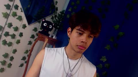 Kaori Matsui online show from 11-23-25, 09:14