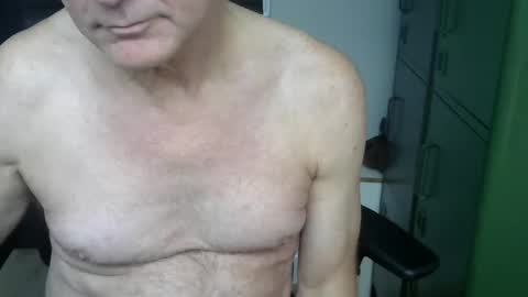 Snapshot of kapitein_rob chatting on 12-08-24, 11:35 Robbie online show from 12-08-24, 11:35