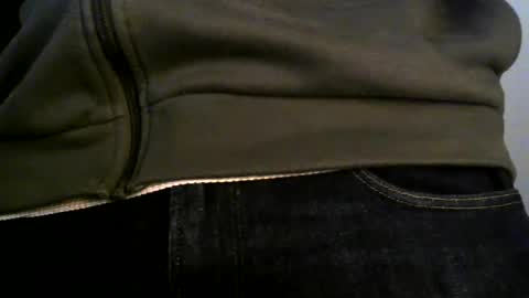 Snapshot of kapitein_rob chatting on 12-21-24, 03:53 Robbie online show from 12-21-24, 03:53