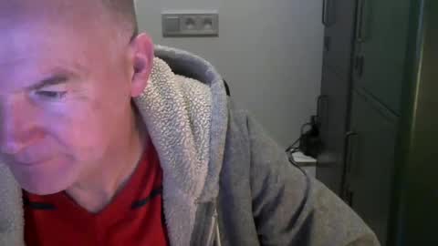 Snapshot of kapitein_rob chatting on 01-27-25, 05:58 Robbie online show from 01-27-25, 05:58