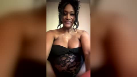 Snapshot of kaptin_hook chatting on 06-01-26, 01:29 Kaptin hook NiNi online show from 06-01-26, 01:29