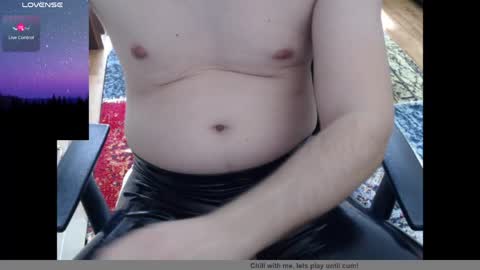 Snapshot of karateka92 chatting on 03-24-26, 07:57 Victor online show from 03-24-26, 07:57