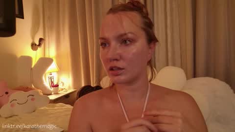 Snapshot of karathemagic chatting on 01-08-26, 03:03 I am here around 5am GMT karathemagic online show from 01-08-26, 03:03