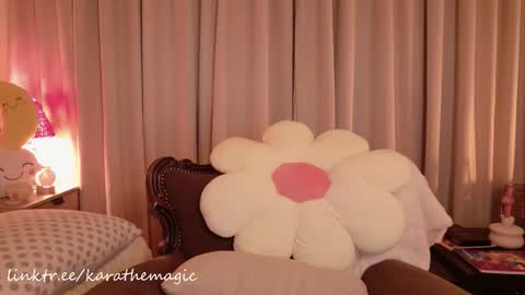 Snapshot of karathemagic chatting on 02-22-26, 04:16 I am here around 5am GMT karathemagic online show from 02-22-26, 04:16