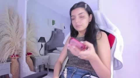 Karely online show from 04-23-26, 02:08