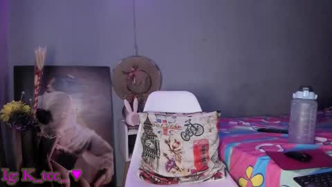 Karen online show from 02-14-25, 08:42