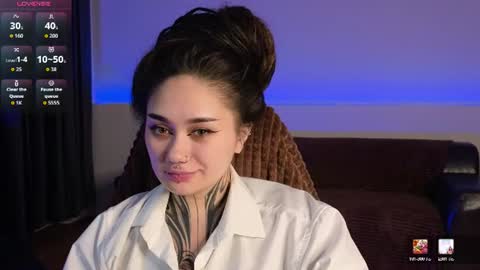 karenhotflirt online show from 06-12-26, 03:00