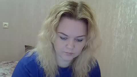 karennelsonx online show from 03-03-25, 08:05