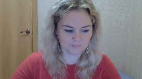 karennelsonx online show from 10-05-25, 10:35